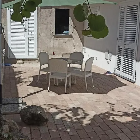 Apartment Gromano