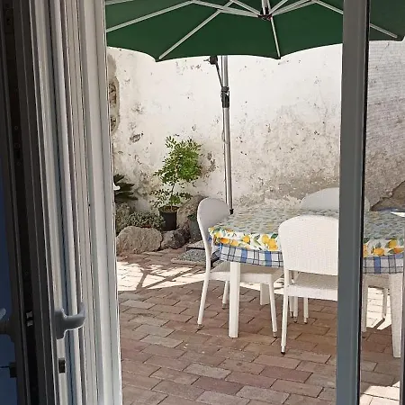 Gromano * Isquia